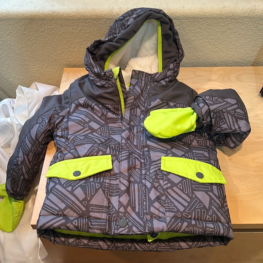 Cat & Jack Snowjacket